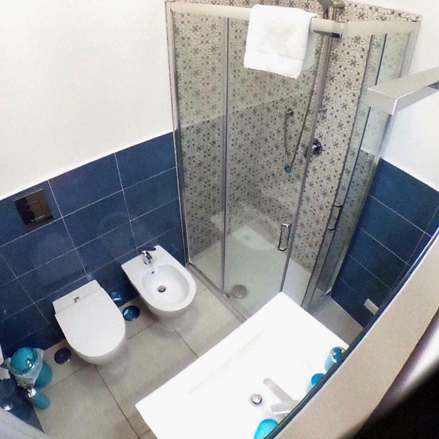 Casa G&G Pignasecca 2 Nel Cuore Di Napoli מראה חיצוני תמונה