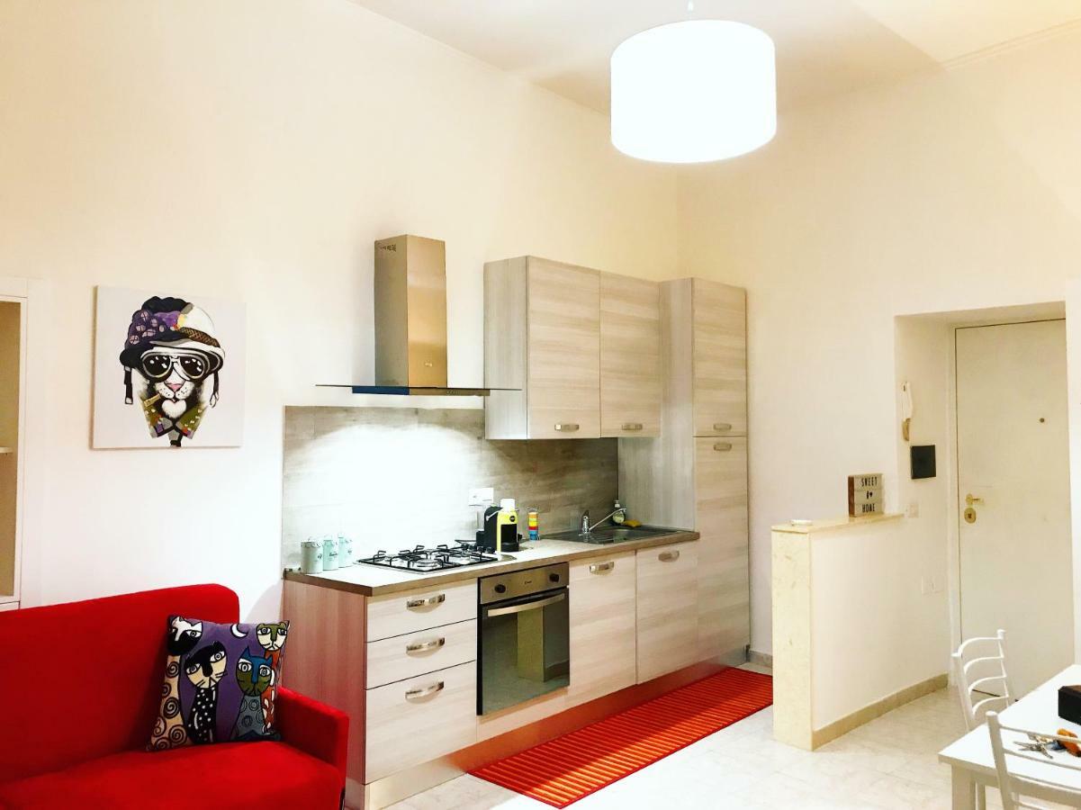 Casa G&G Pignasecca 2 Nel Cuore Di Napoli מראה חיצוני תמונה